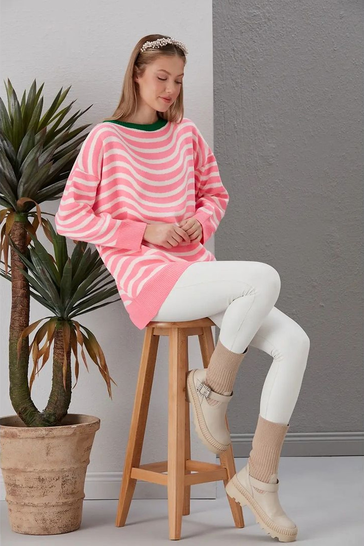  Bisiklet Yaka Oversize Beyaz Çizgili Pembe Triko Kazak