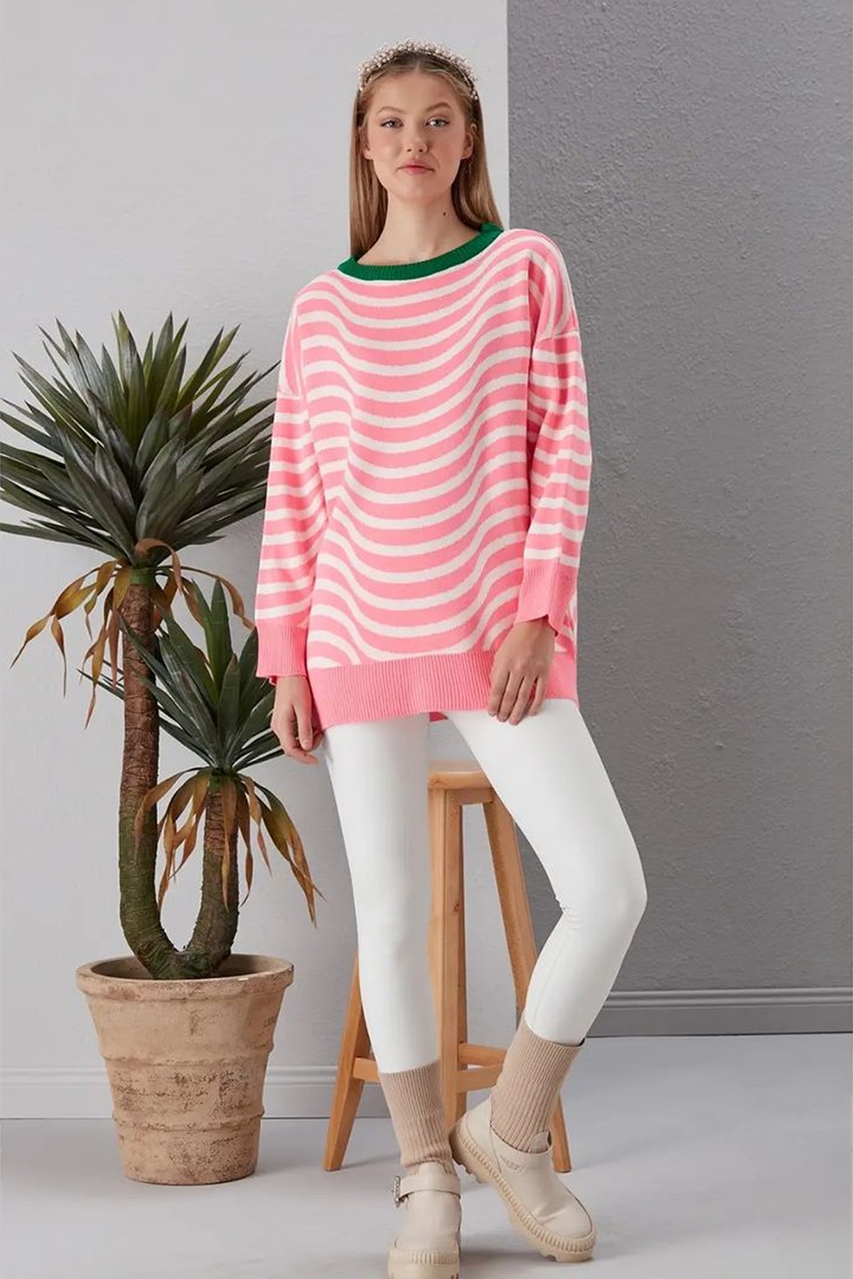  Bisiklet Yaka Oversize Beyaz Çizgili Pembe Triko Kazak