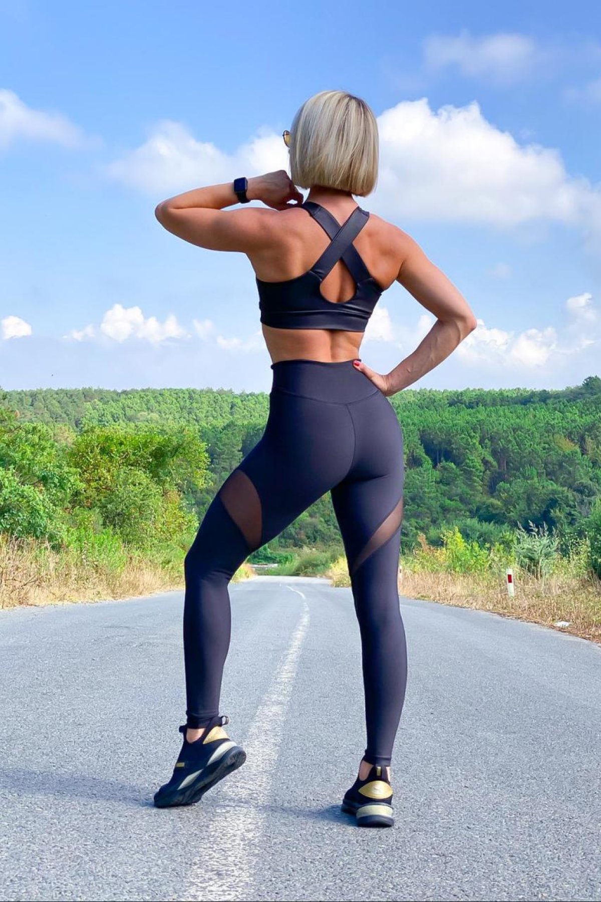 Lismina  Dar Kesim Tül Detaylı Yüksek Bel Siyah Spor Tayt Fitness