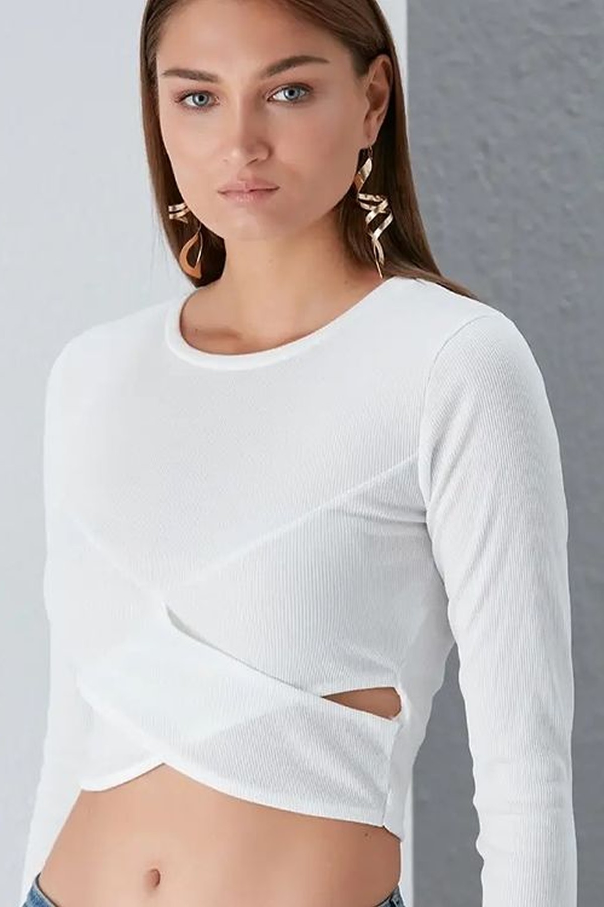 Erkek Önü Çapraz Crop Tasarım Kaşkorse Beyaz Bluz