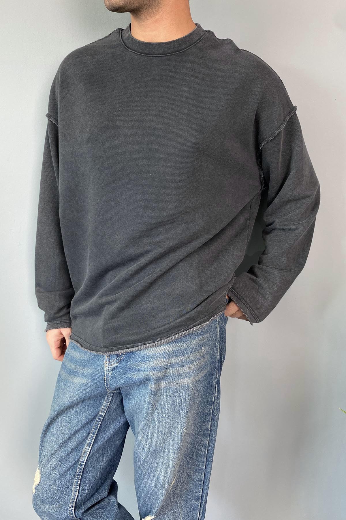  Oversize Antrasit Bisiklet Yaka Yıkamalı Sweatshirt