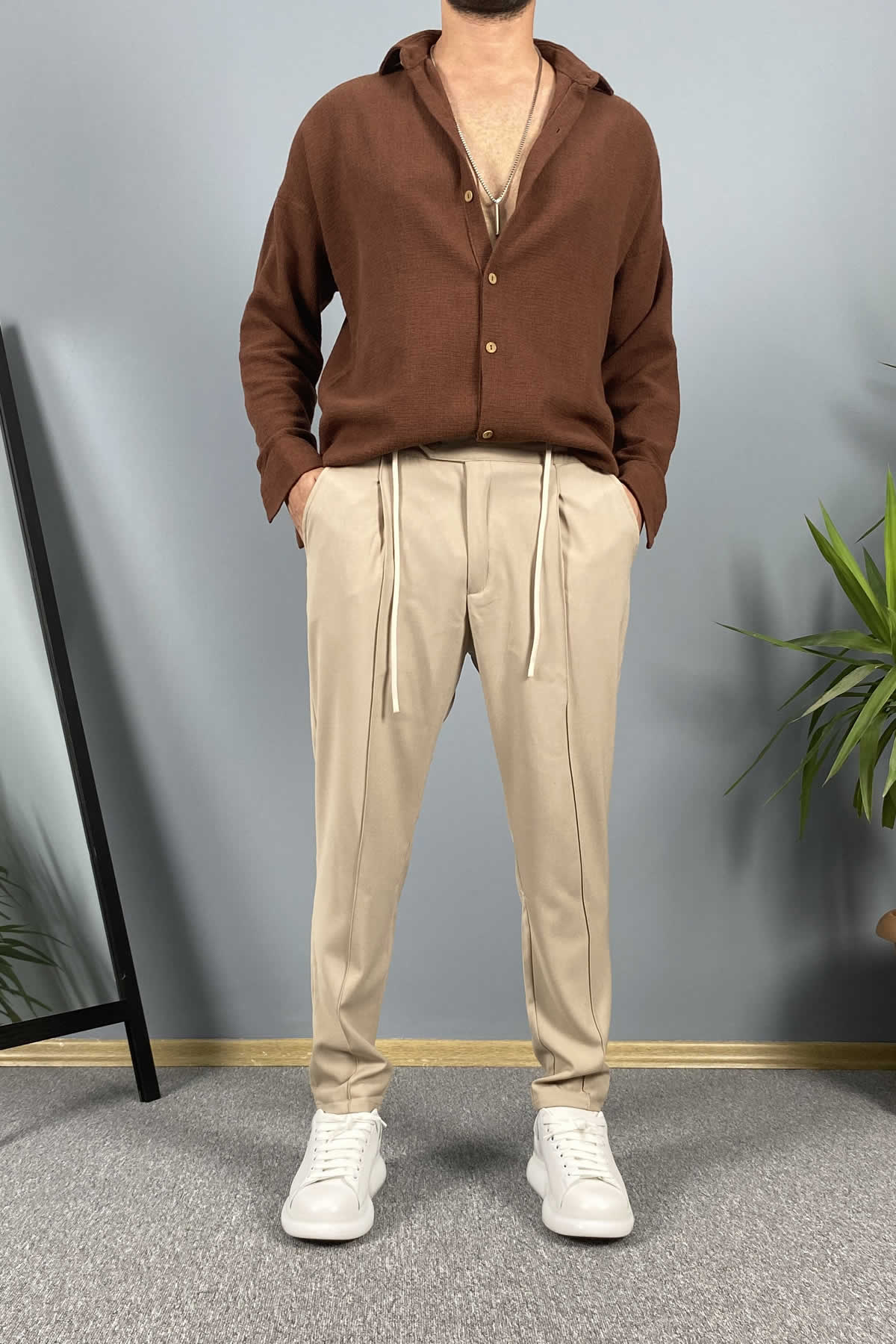  Dar Kesim Çift Pileli Bej Renk Jogger Pantolon