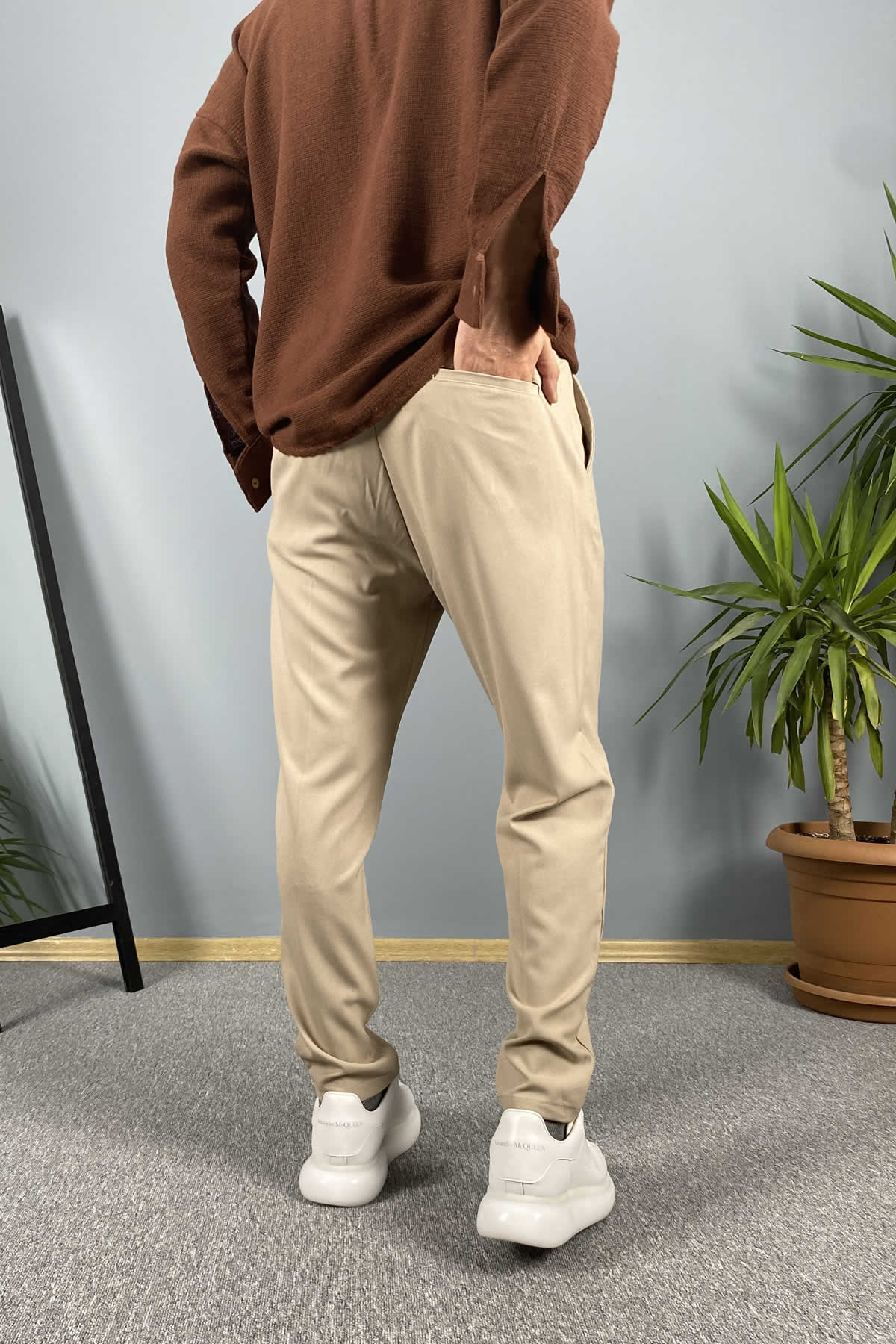  Dar Kesim Çift Pileli Bej Renk Jogger Pantolon