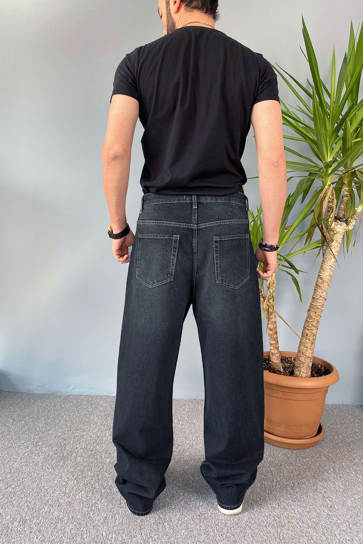  Siyah Taşlanmış Baggy Kot Pantolon