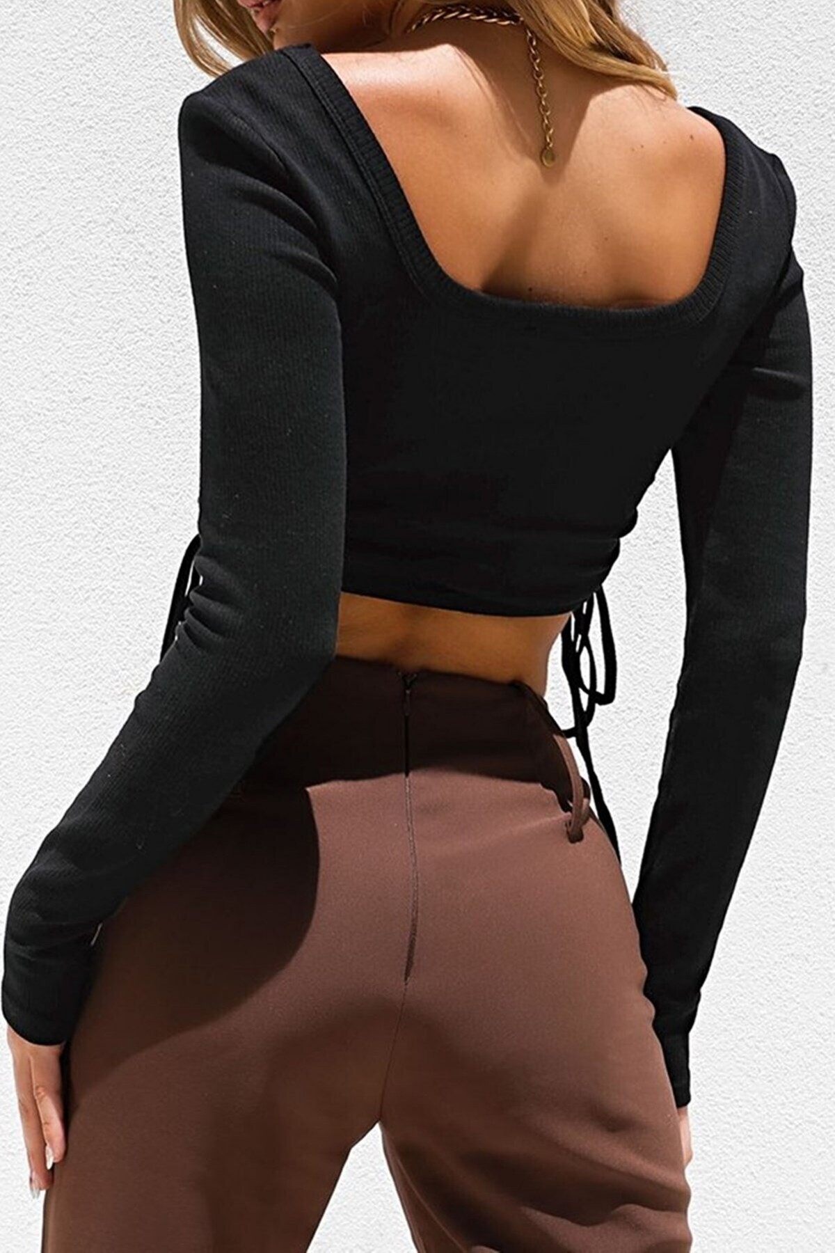  Yanları İp Büzgülü Kaşkorse Siyah Crop Bluz