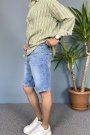 Boyfriend Taşlanmış Kot Şort