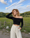 Siyah Madonna Yaka Önü Büzgülü Uzun Kollu Crop Bluz