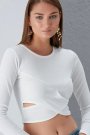 Önü Çapraz Crop Tasarım Kaşkorse Beyaz Bluz