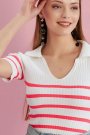 Pembe Çizgili Polo Yaka Ekru Triko Bluz